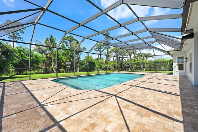 8176 SE Red Root Way, Jupiter, FL 33458