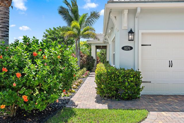 8176 SE Red Root Way, Jupiter, FL 33458