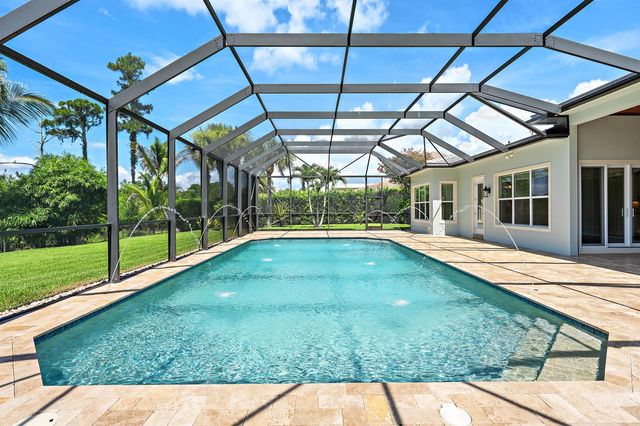 8176 SE Red Root Way, Jupiter, FL 33458