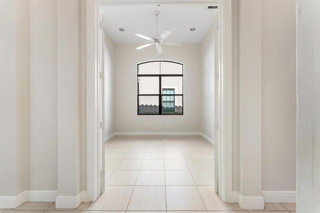 241 SE Fascino Circle, Port St. Lucie, Port St Lucie, FL 34984