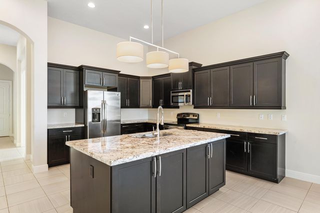 241 SE Fascino Circle, Port St. Lucie, Port St Lucie, FL 34984