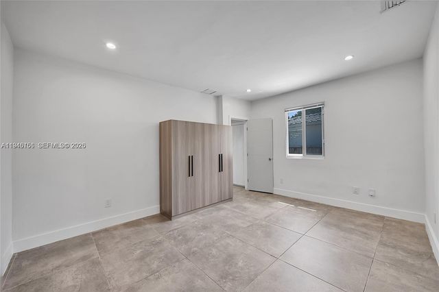 21 NE 48th St 21, Miami, FL 33137