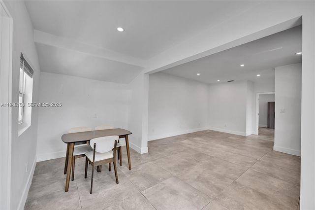 21 NE 48th St 21, Miami, FL 33137