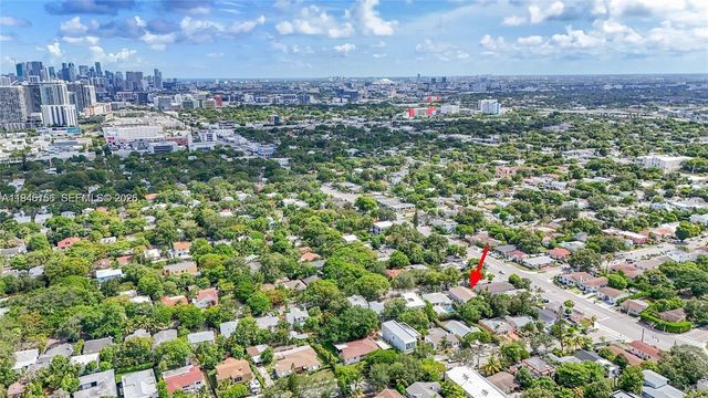 21 NE 48th St 21, Miami, FL 33137