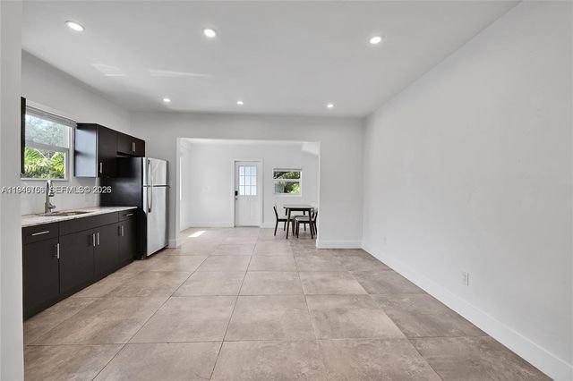 21 NE 48th St 21, Miami, FL 33137