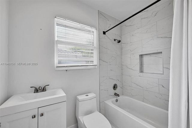 21 NE 48th St 21, Miami, FL 33137