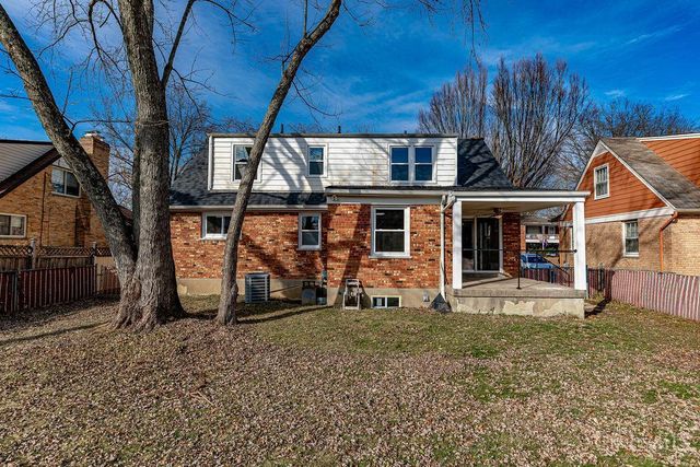 3553 Edgeview Drive, Cincinnati, OH 45213