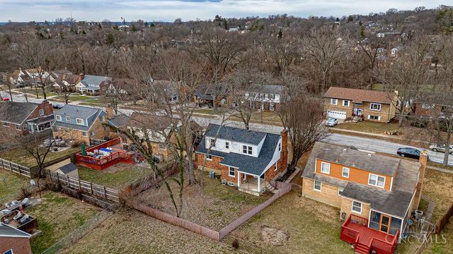 3553 Edgeview Drive, Cincinnati, OH 45213