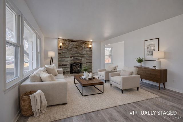 3553 Edgeview Drive, Cincinnati, OH 45213