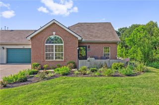 5136 Polo Fields Dr, Hampton, PA 15044