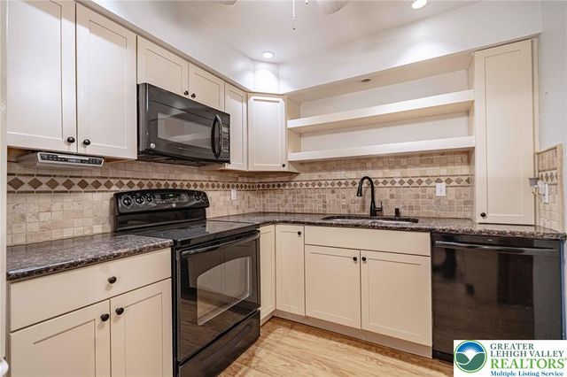 417 South 7th Street, Emmaus Boro, PA 18049