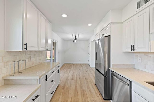 7608 N 18TH Avenue, Phoenix, AZ 85021