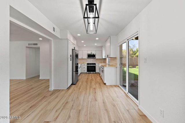 7608 N 18TH Avenue, Phoenix, AZ 85021