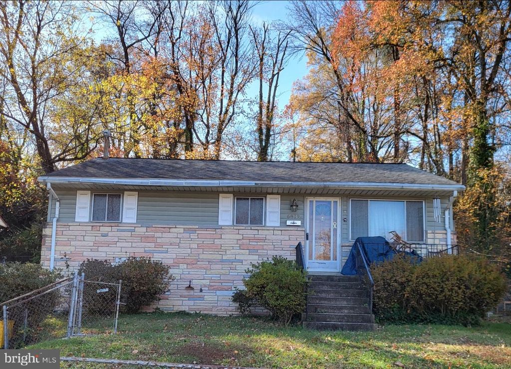 6819 BUCHANAN ST, Hyattsville, MD 20784