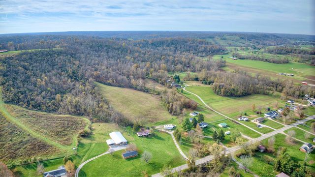 986 42E HWY, Warsaw, KY 41095