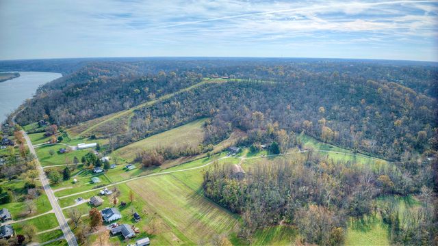 986 42E HWY, Warsaw, KY 41095