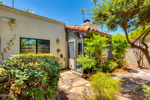 7263 N 6TH Way, Phoenix, AZ 85020