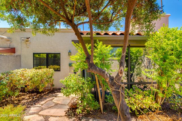 7263 N 6TH Way, Phoenix, AZ 85020