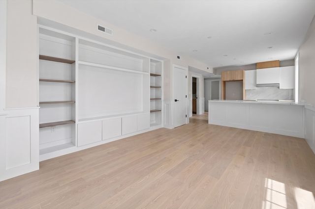 12-2 Corinthian Rd 2, Somerville, MA 02144