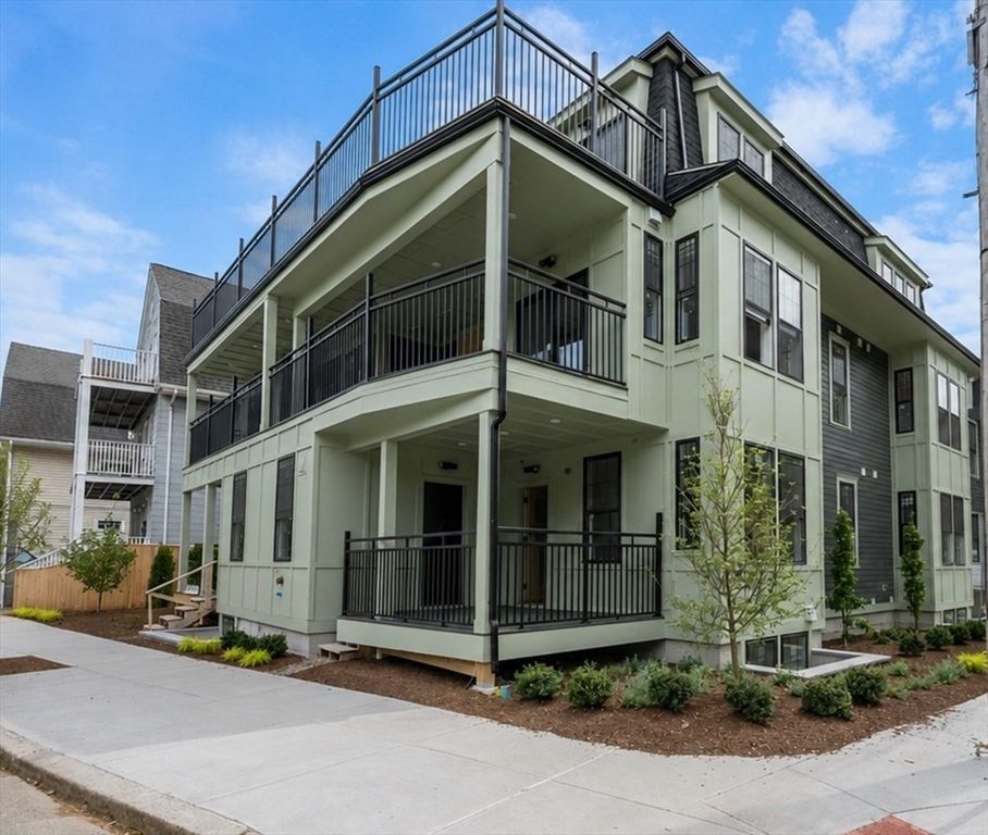 12-2 Corinthian Rd 2, Somerville, MA 02144