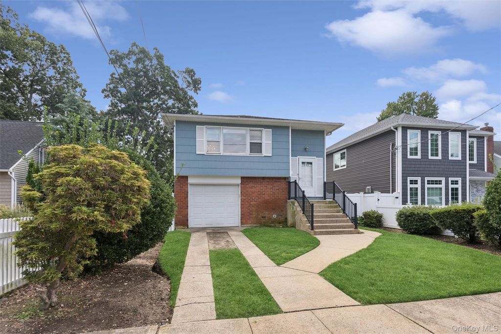 1928 Gormley Avenue, Merrick, NY 11566 — exterior