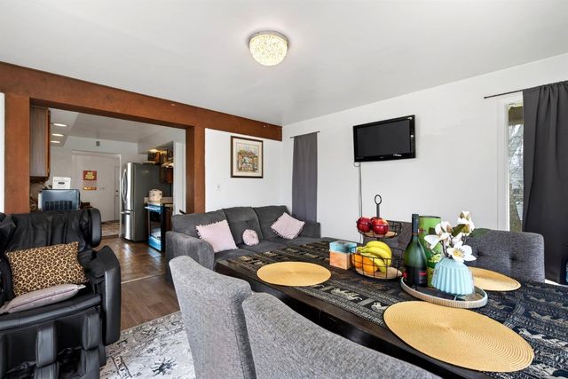 9007 Rolling Lane, Sycamore Twp, OH 45236