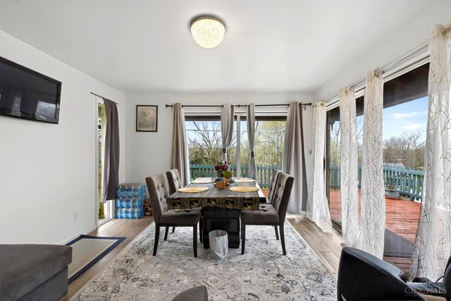 9007 Rolling Lane, Sycamore Twp, OH 45236