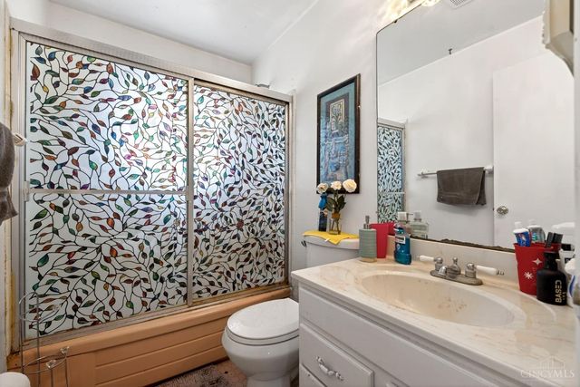 9007 Rolling Lane, Sycamore Twp, OH 45236