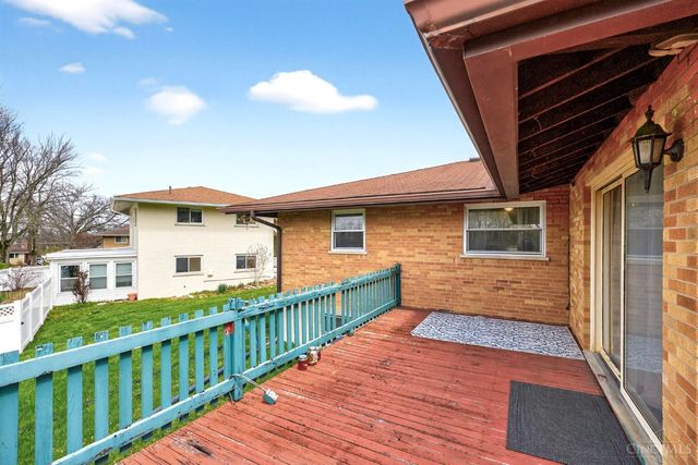 9007 Rolling Lane, Sycamore Twp, OH 45236