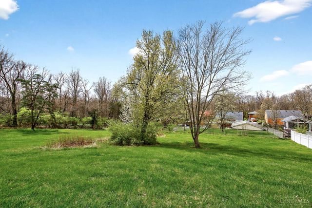 9007 Rolling Lane, Sycamore Twp, OH 45236