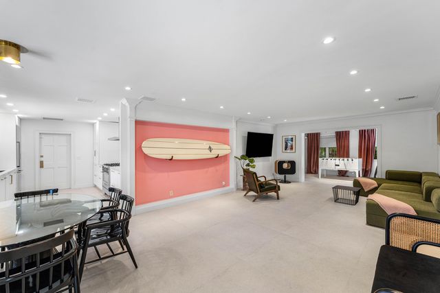 247 SE 3rd Avenue, Delray Beach, FL 33483