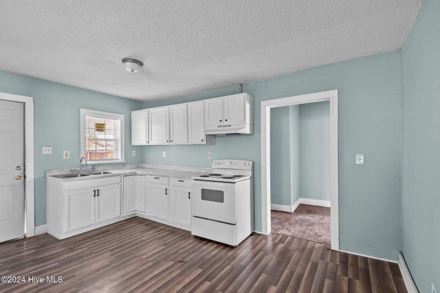 1306 Myrtle Street, Greenville, NC 27834