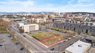 1229 W BROADWAY Ave, Spokane, WA 99201