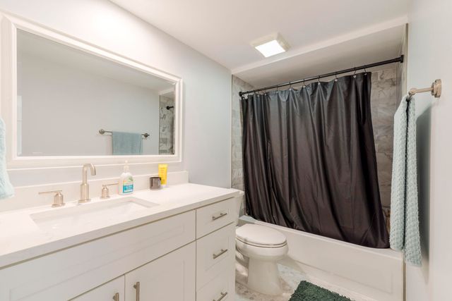3900 County Line Road 21a, Tequesta, FL 33469
