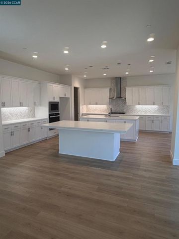 16158 Purdy Court, Lathrop, CA 95330
