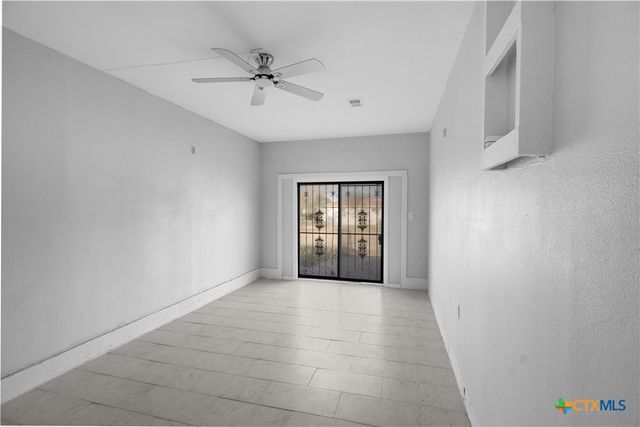 1302 Metropolitan Drive, Killeen, TX 76541