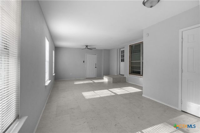 1302 Metropolitan Drive, Killeen, TX 76541