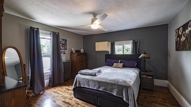 510 S DIVISION STREET, Waupaca, WI 54981