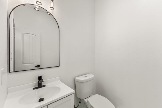907 Howard Street, Seagoville, TX 75159