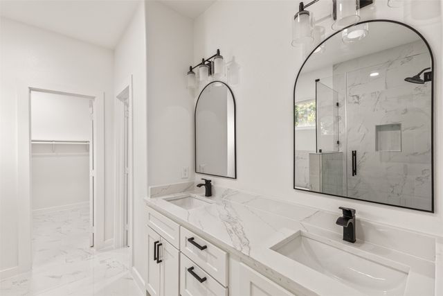 907 Howard Street, Seagoville, TX 75159