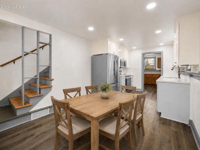 166 N 91st PLACE, Milwaukee, WI 53226