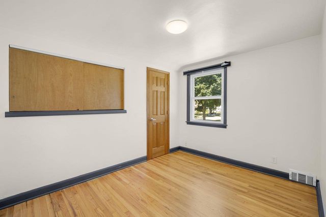 166 N 91st PLACE, Milwaukee, WI 53226