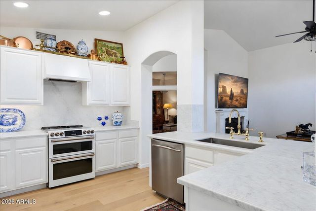 33223 N SYMER Drive, Cave Creek, AZ 85331