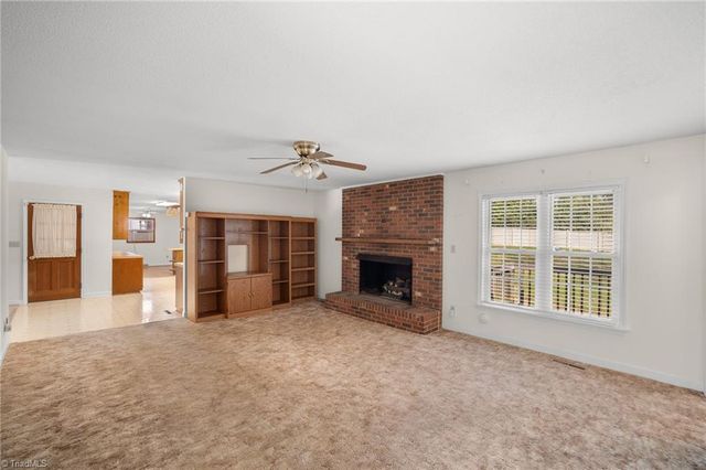 2906 Leonard Road, Lexington, NC 27295