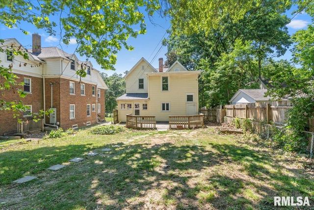 1624 N 5TH Street, Springfield, IL 62702