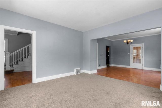 1624 N 5TH Street, Springfield, IL 62702