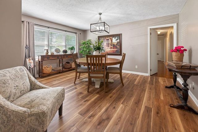 134 Thelma Road SW, Calhoun, GA 30701