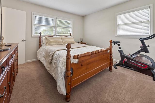 134 Thelma Road SW, Calhoun, GA 30701