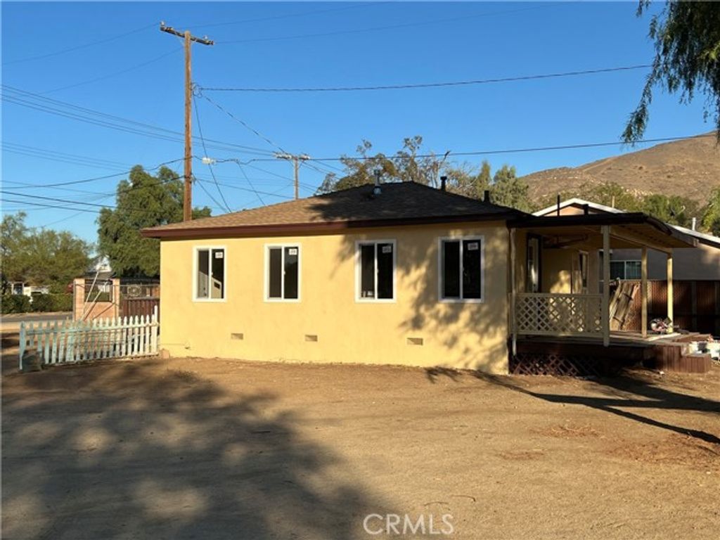 430 7th, Norco, CA 92870