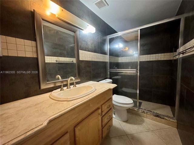 6375 SW 136th Ct 105I, Miami, FL 33183